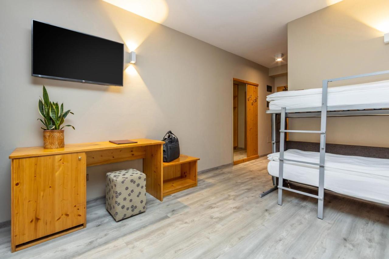 Hotel Vittoria - Ricarica L'Anima Dimaro Kültér fotó